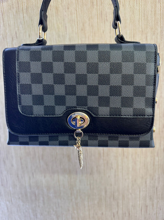 bolso negro polipiel