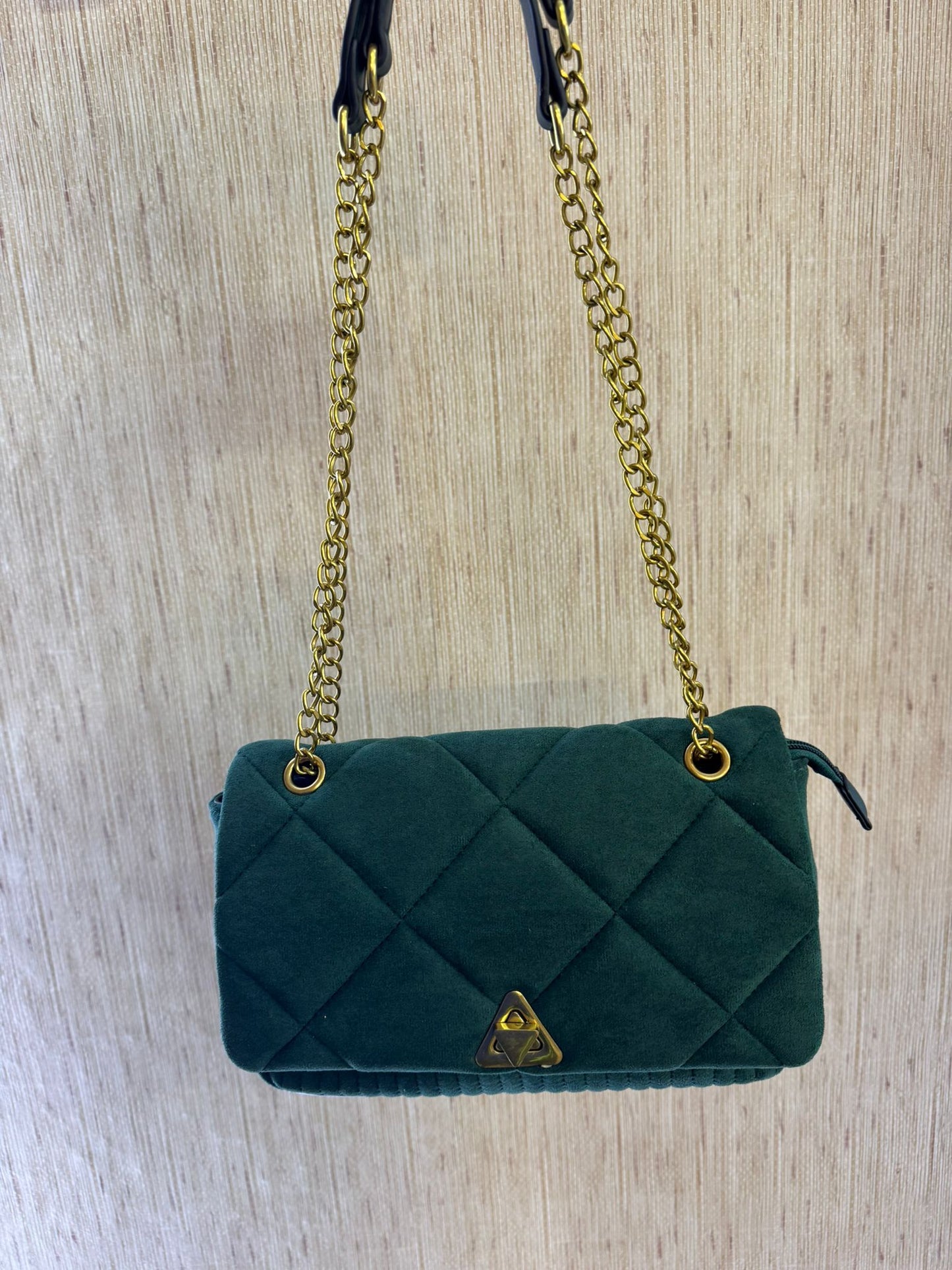 bolso verde piel de melocotón